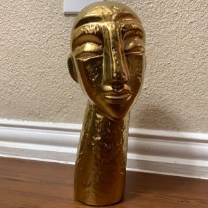 Gold antique head statue